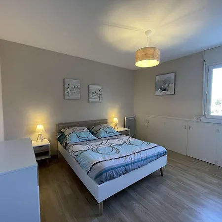 Appartement En Bord De Mer Avec 2 Chambres, Balcon, Parking Et Lave-Vaisselle - Fr-1-224C-243 * Saint-Jean-de-Monts